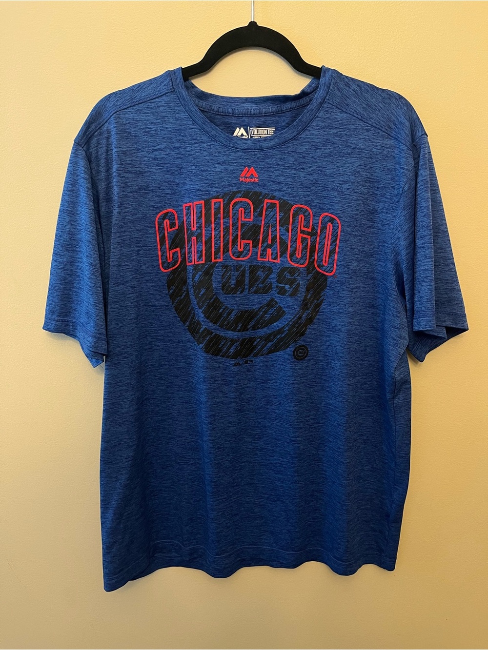 Chicago Cubs Majestic Evolution Tee Cool Base Men's Size Large Short Sleeve MLB